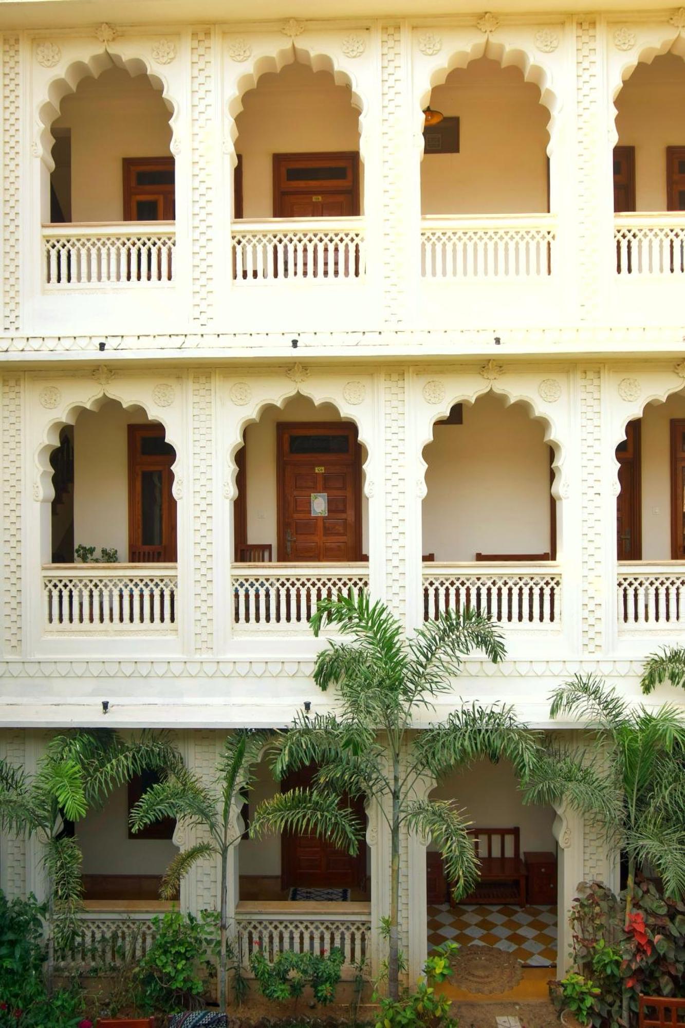 Banana Hostel Pushkar Eksteriør billede