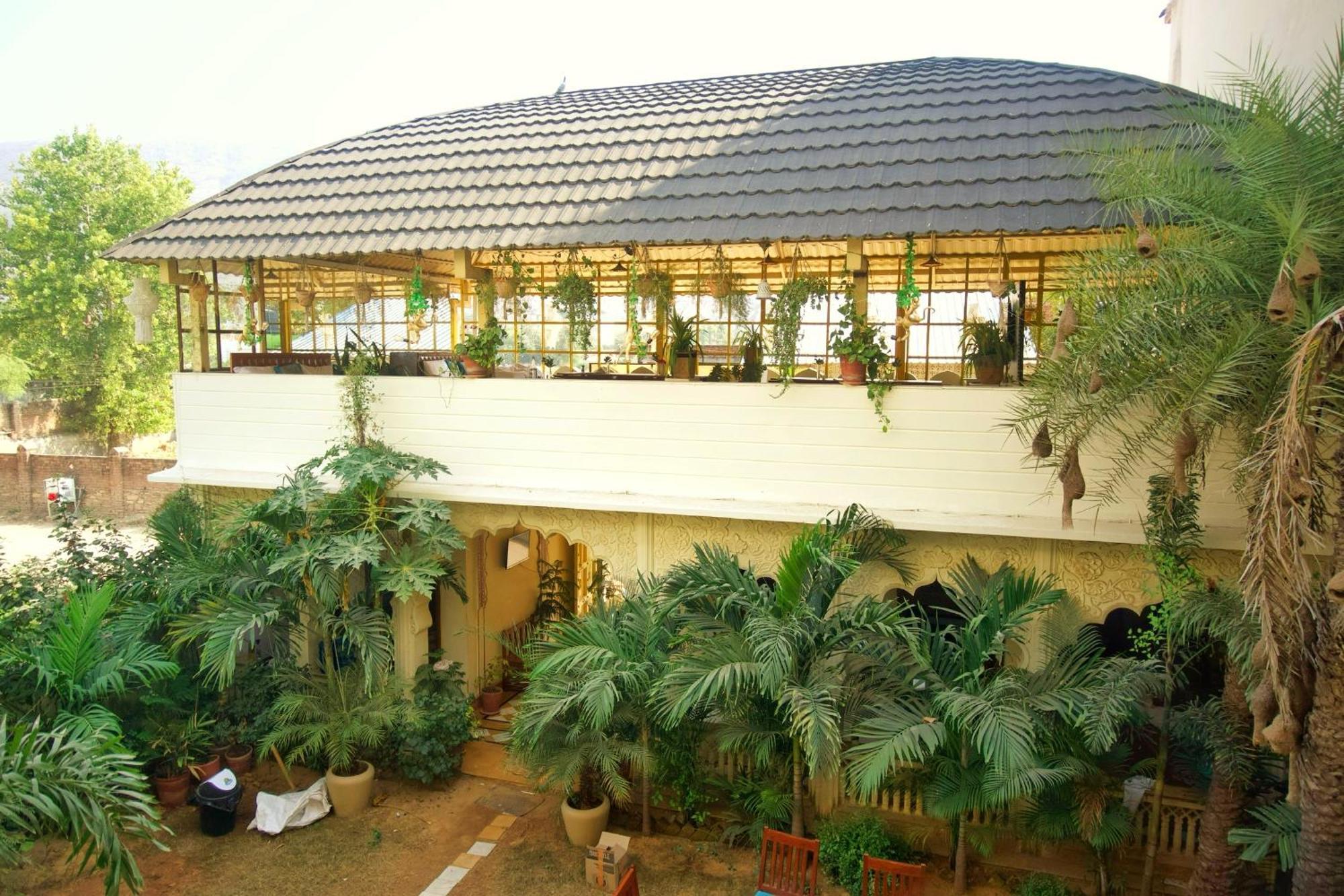 Banana Hostel Pushkar Eksteriør billede