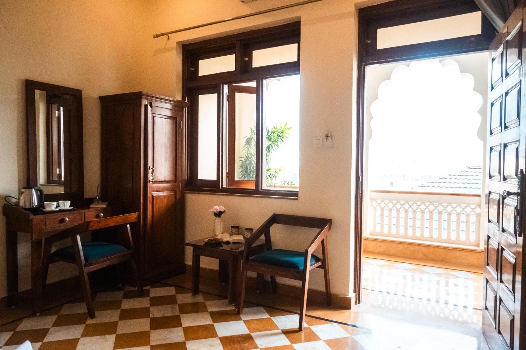 Banana Hostel Pushkar Eksteriør billede